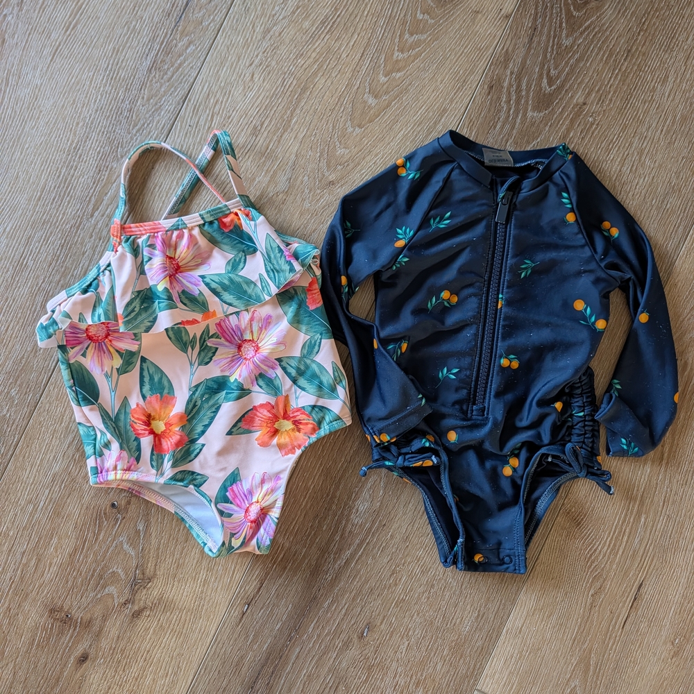 Lot of 2 Swimsuits sz 12 month Starting Out &Old Navy